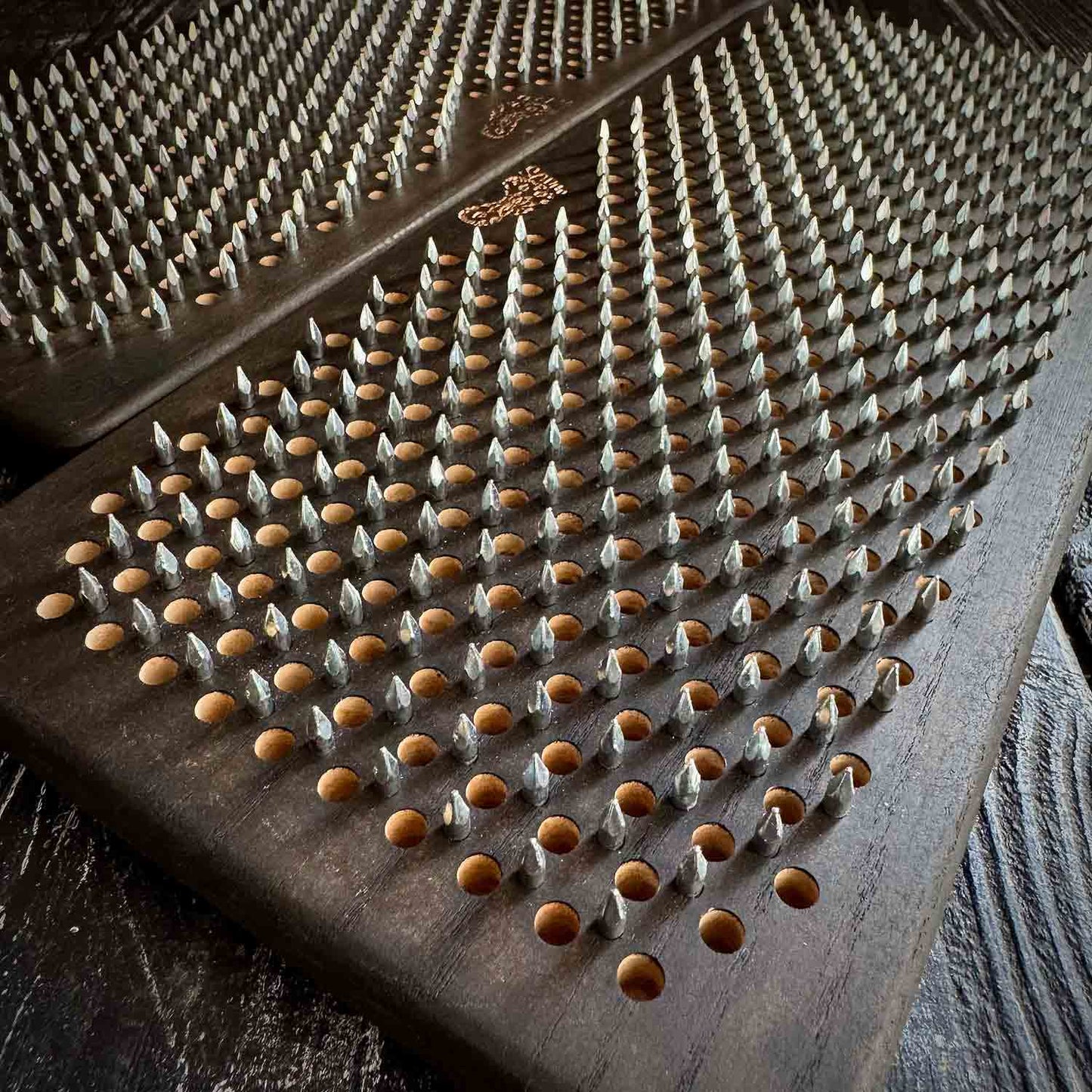 nail board for yoga with step 10 mm in black color